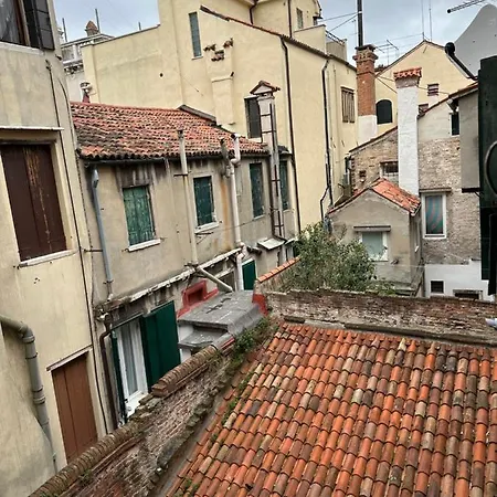 Ca Del Traghetto 公寓 *